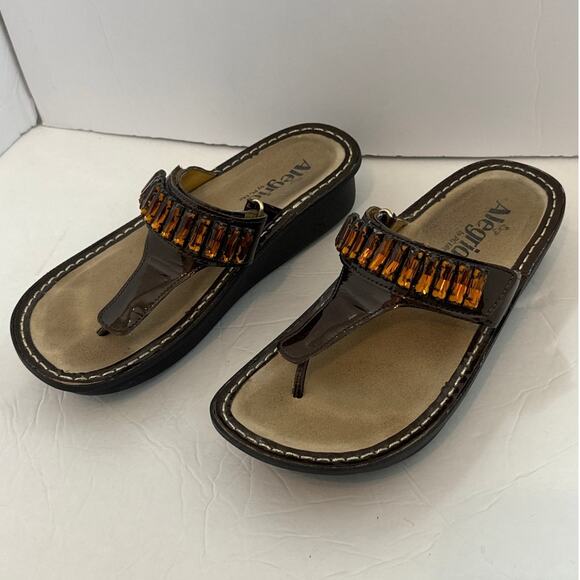 Alegria Carina Brown Beaded Leather Comfort Sandals 37 US 7–7.5 Slip-On - Picture 4 of 8